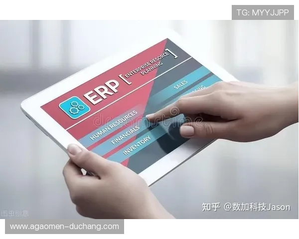 澳门博彩业数字化转型带来的机遇与风险分析